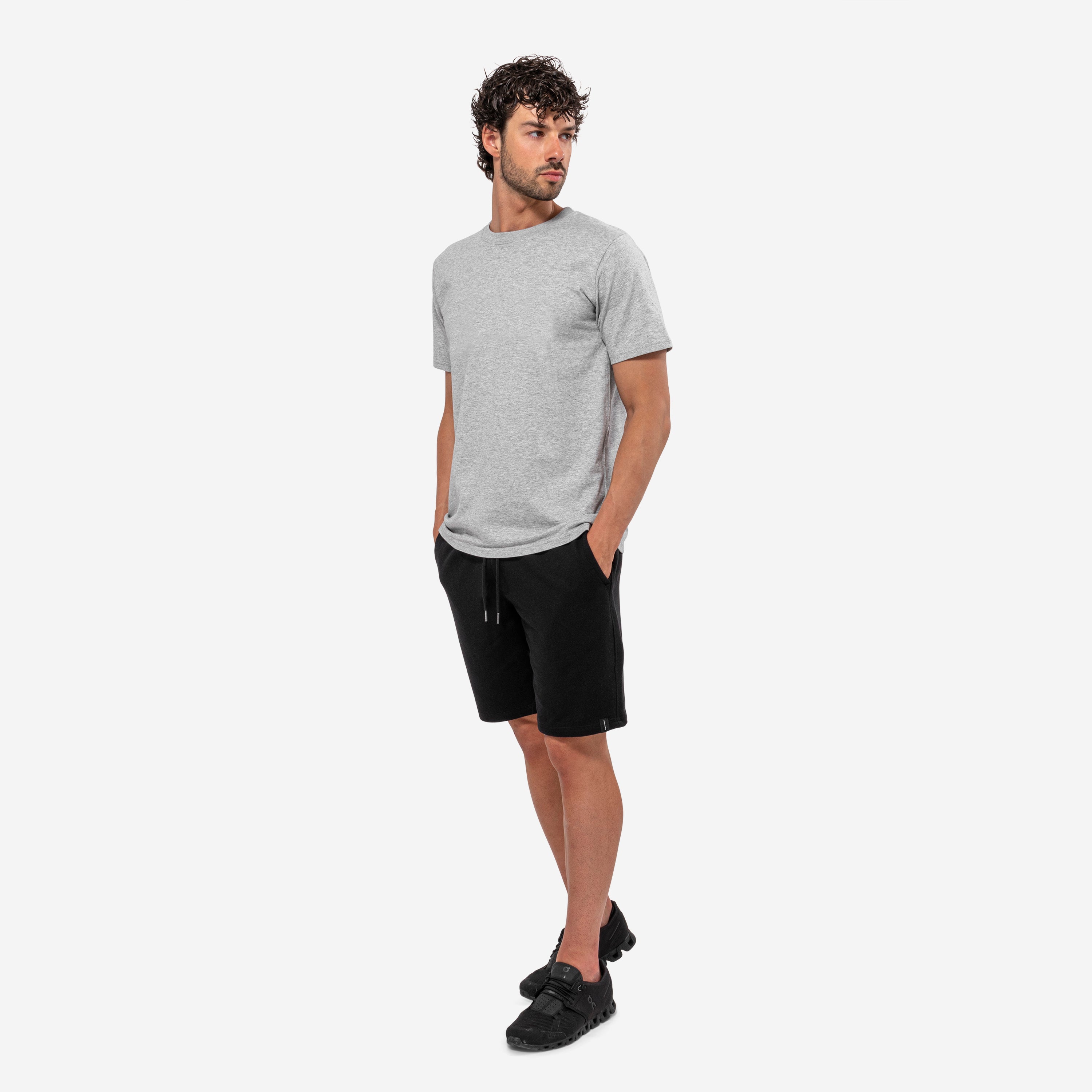 ATHLETIC FLEECE SHORTS
