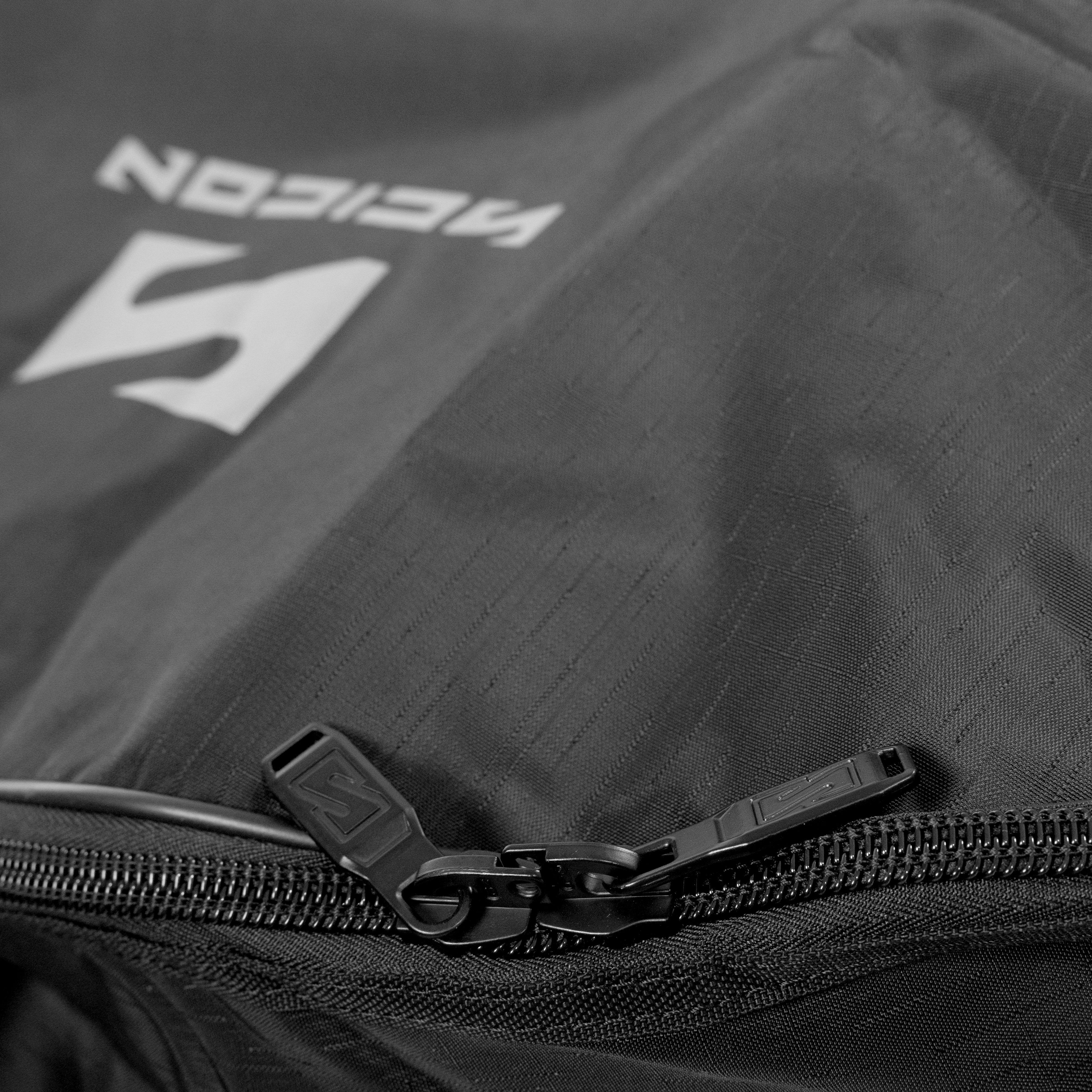 PADDED DOUBLE WHEEL BAG