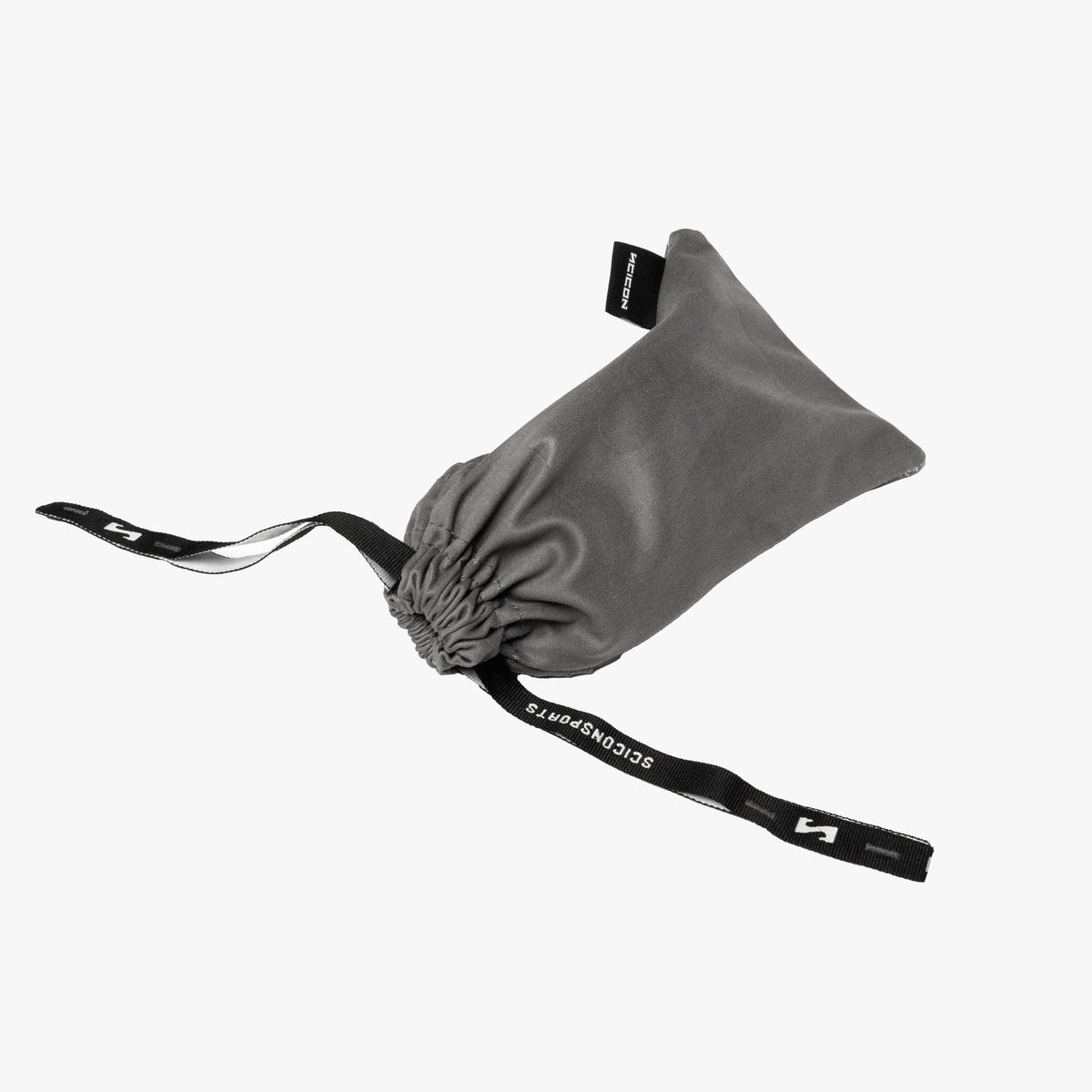 Eyewear Pouch 2025 closed