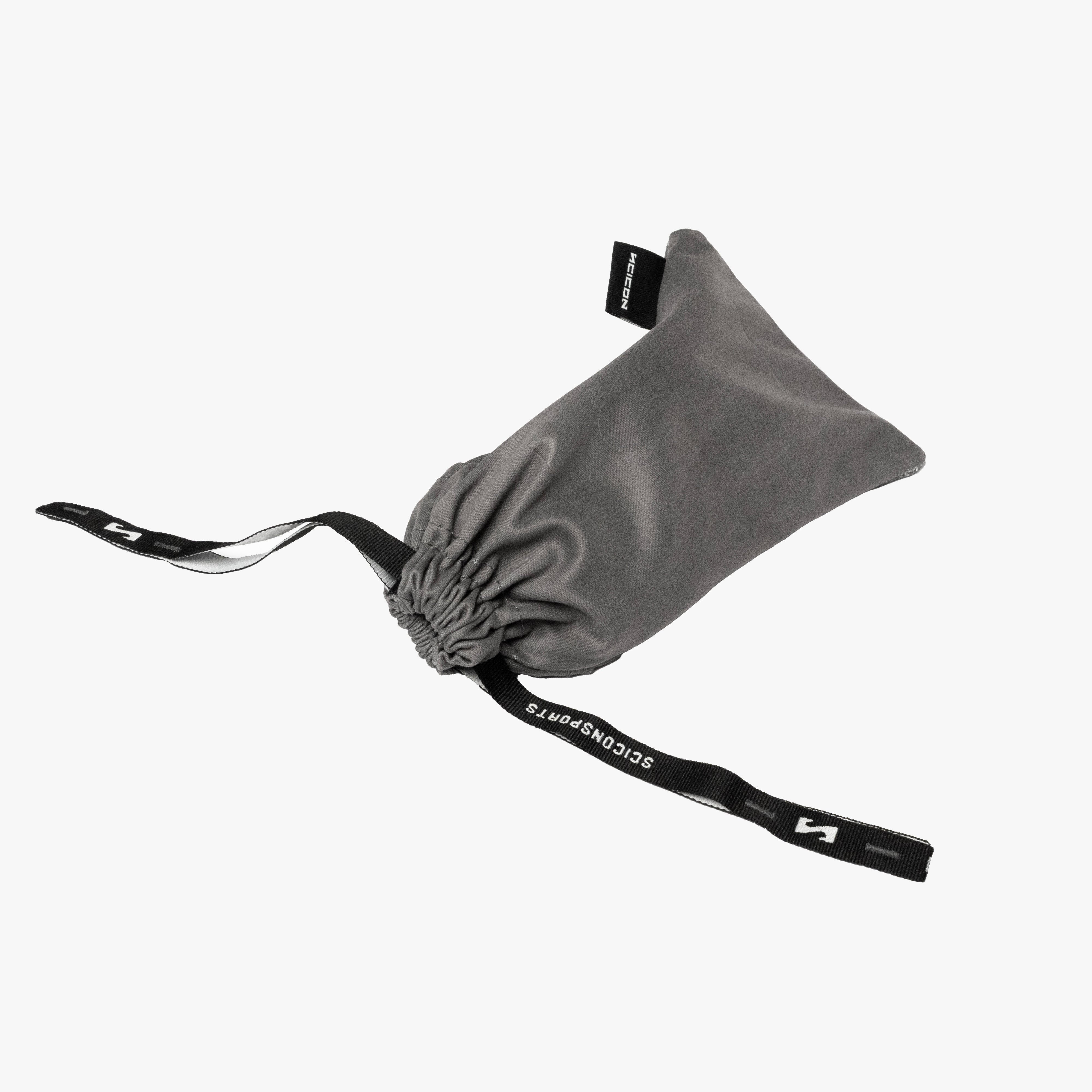 RECYCLED MICROFIBRE POUCH