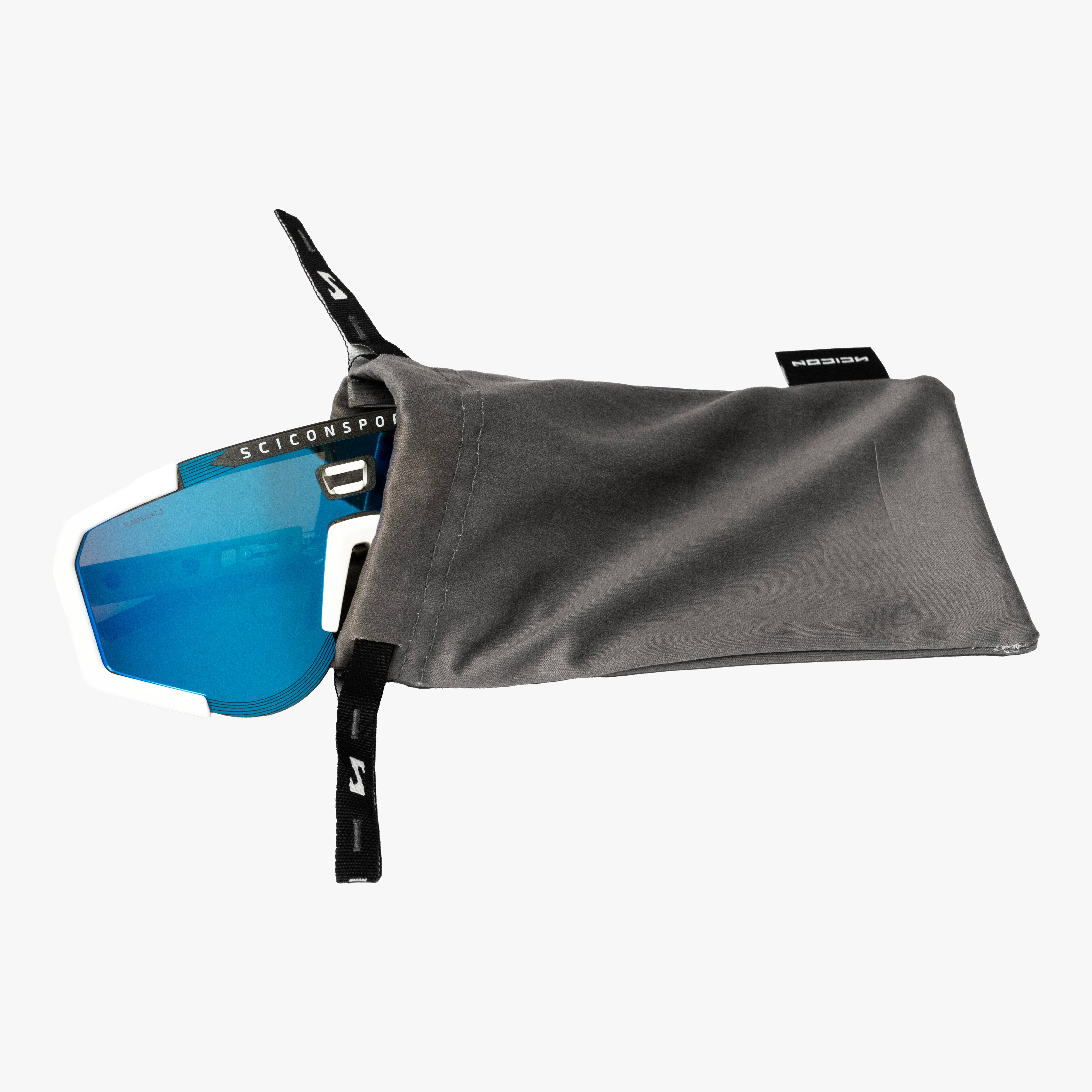 RECYCLED MICROFIBRE POUCH