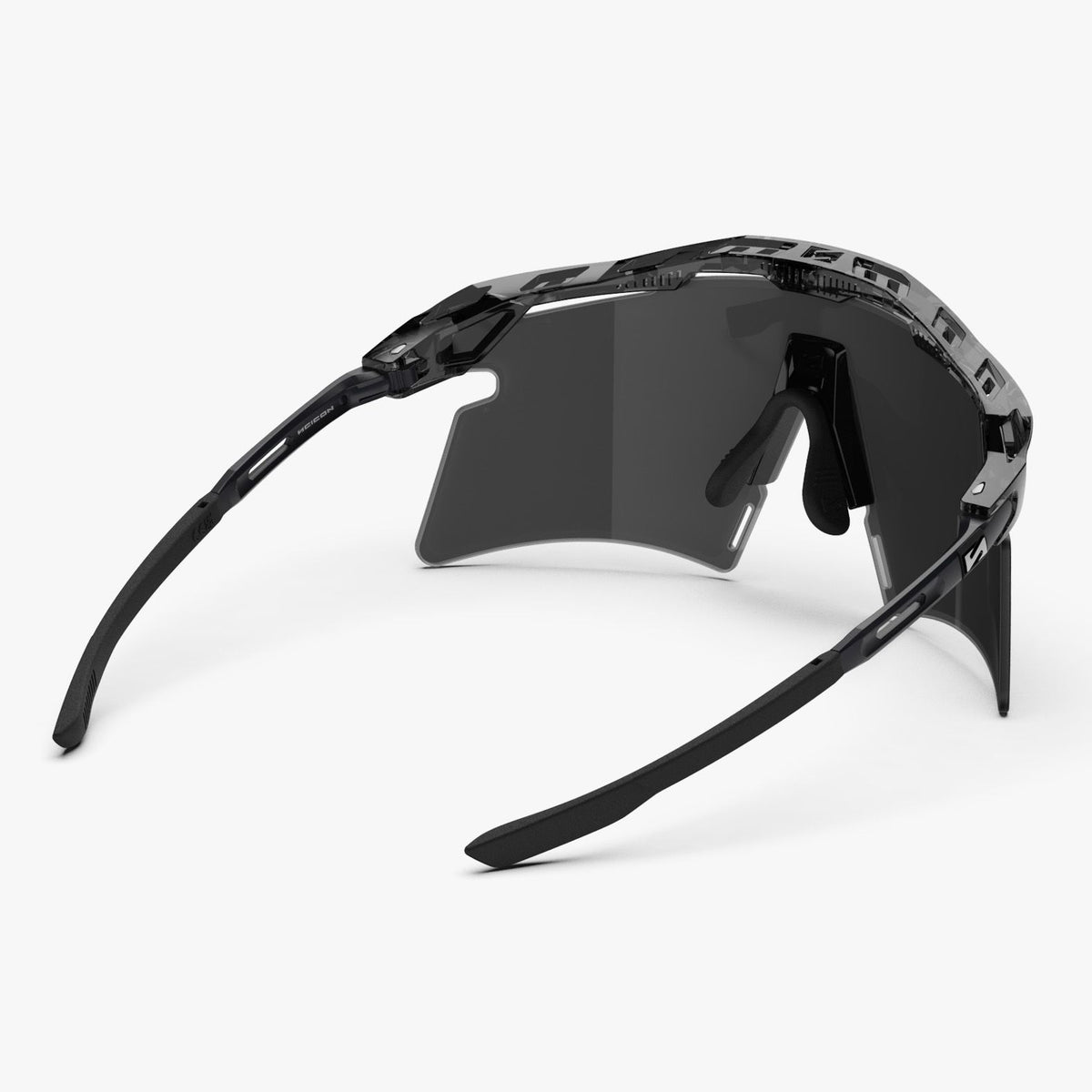 Aeroshade Titanium Crystal Black MM Silver back