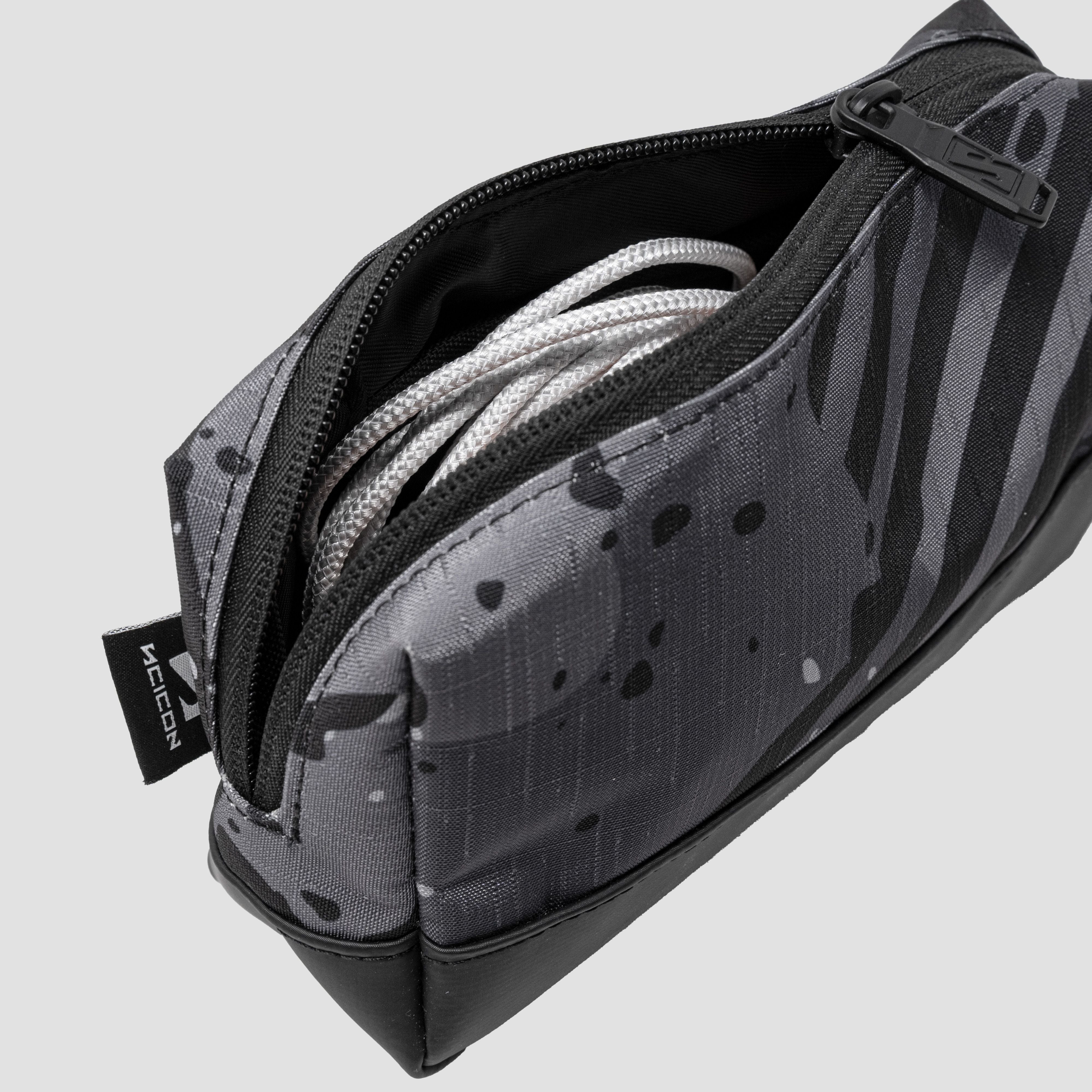 Electronic Travel Pouch Camo open