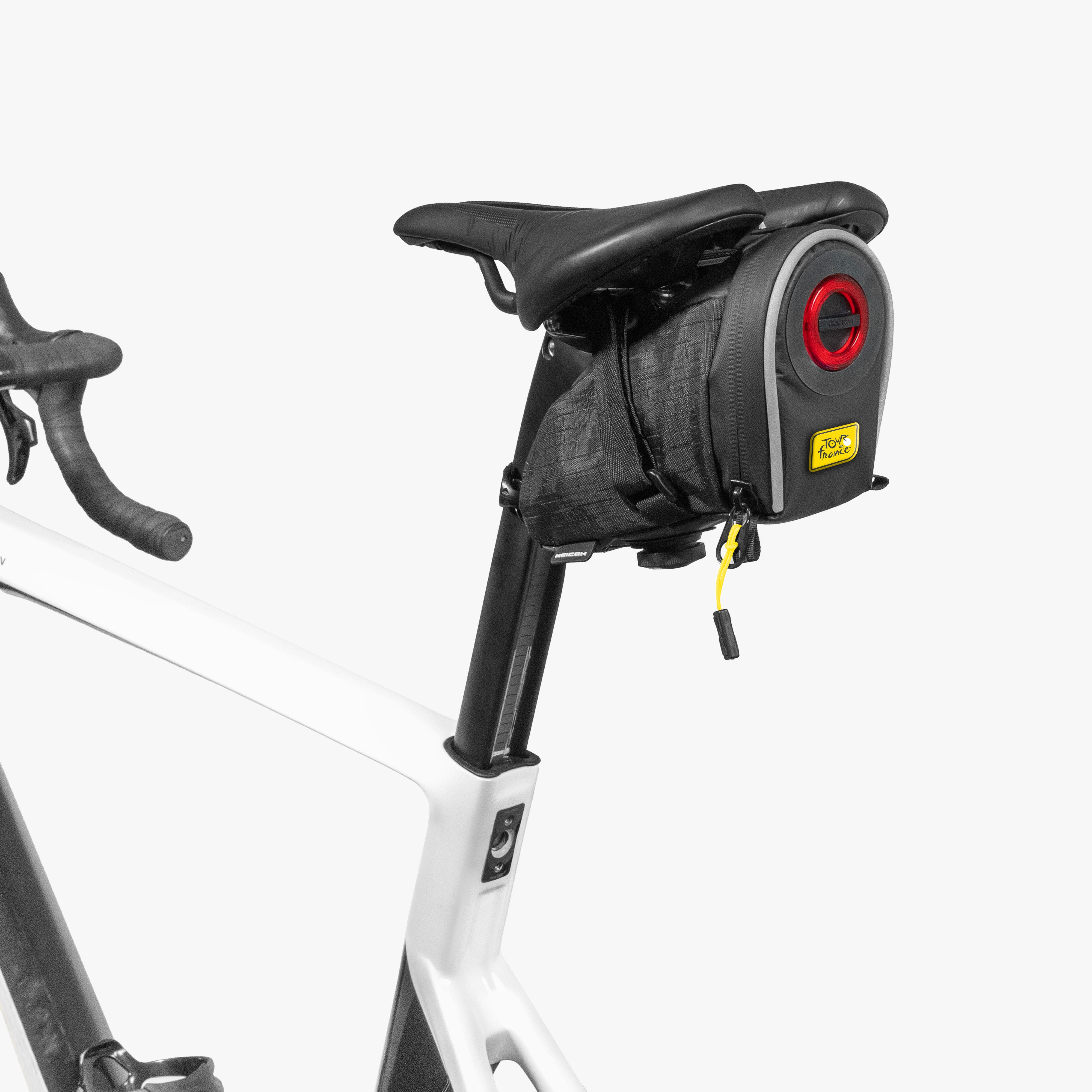 SADDLEBAG 098 WITH LIGHT