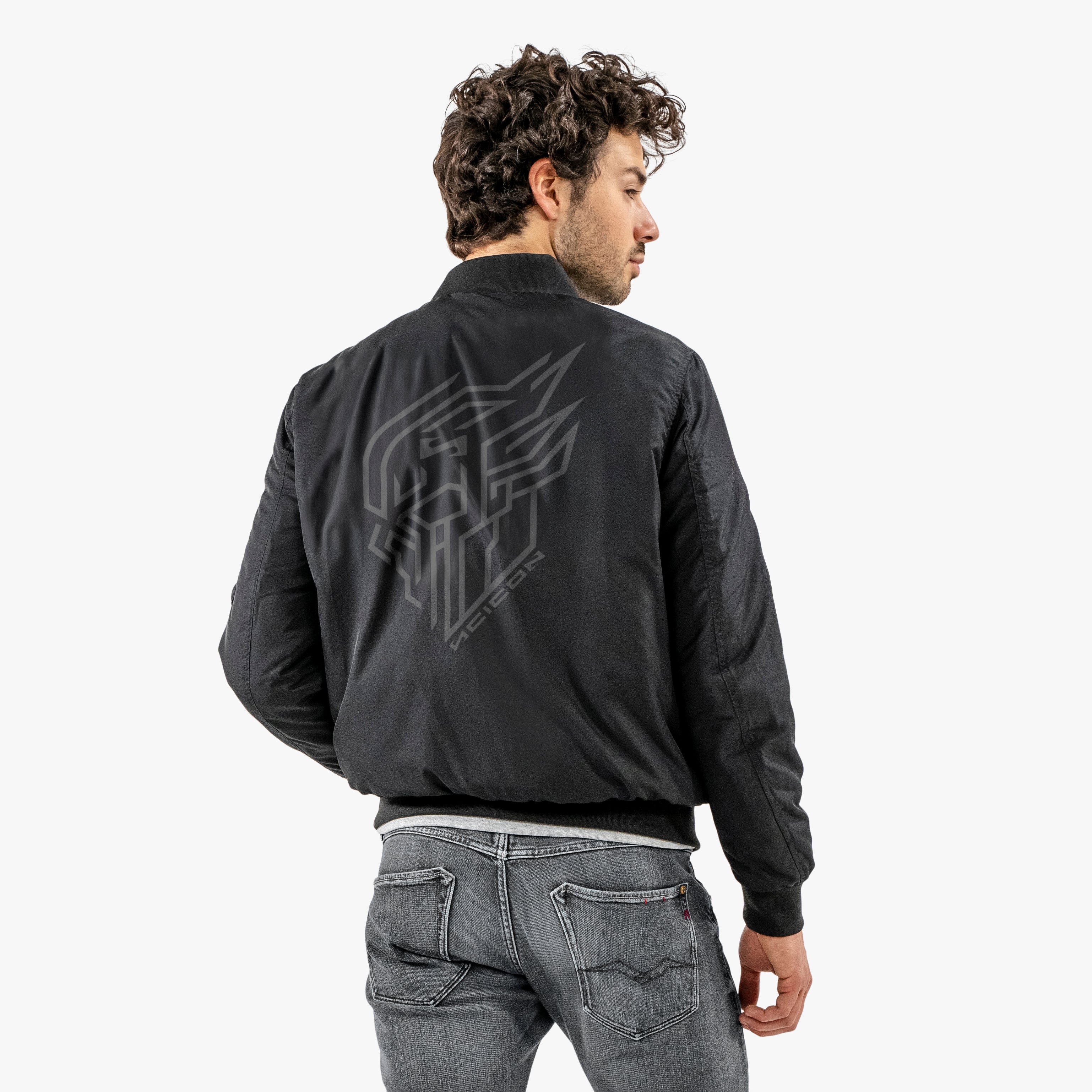 BOMBER