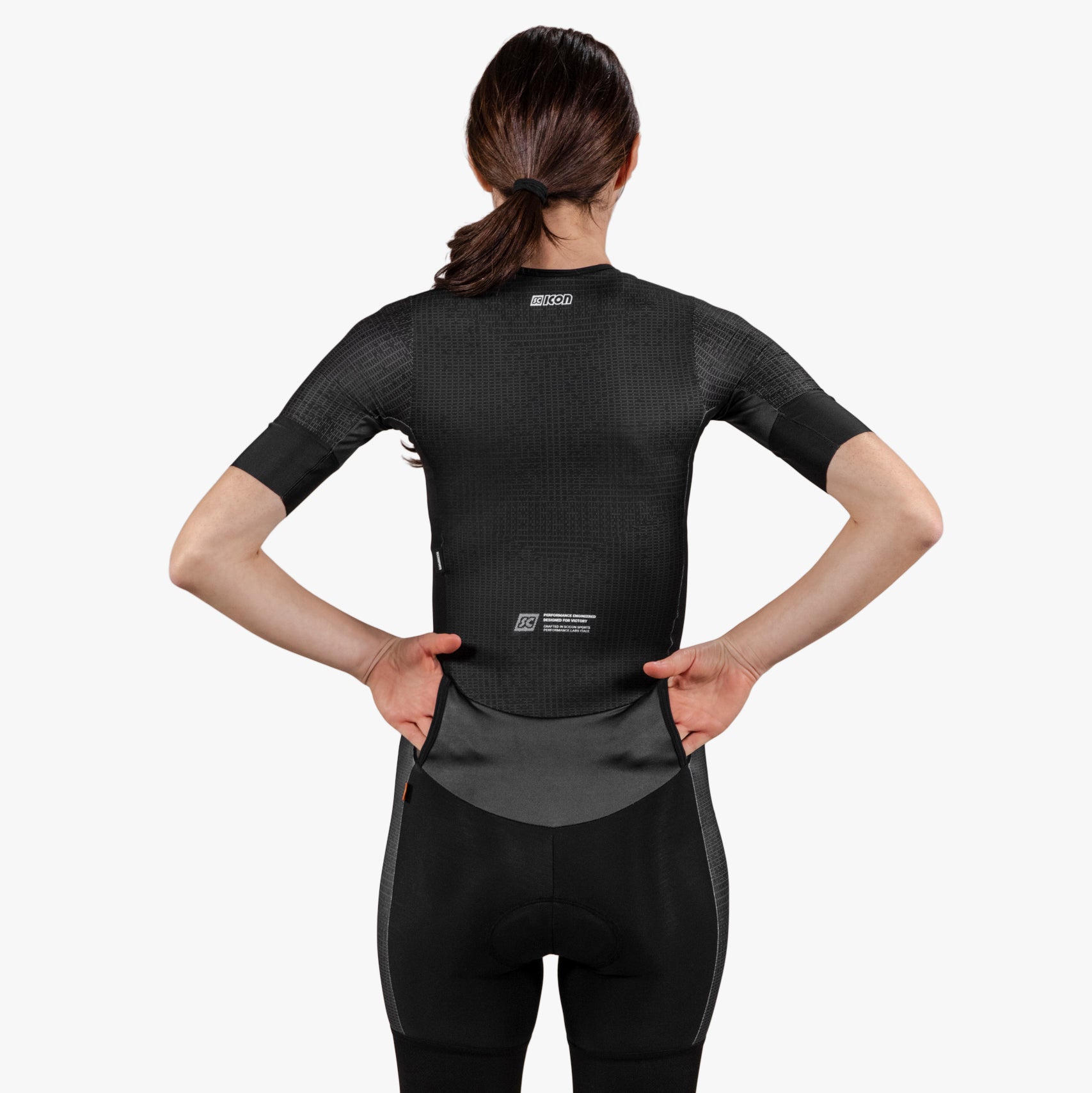 TRI BODY SUPERLIGHT SHORT SLEEVES - WOMEN